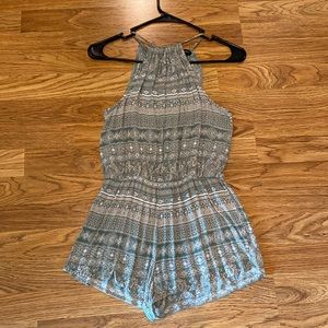 Patterned romper